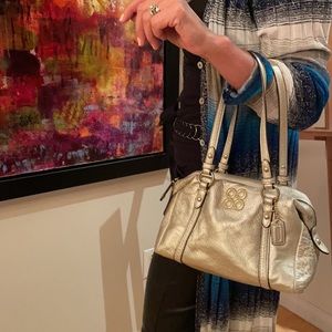 Coach mini Bag, Gold
